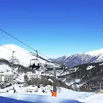 Mansardato Con Splendida Vista 아파트