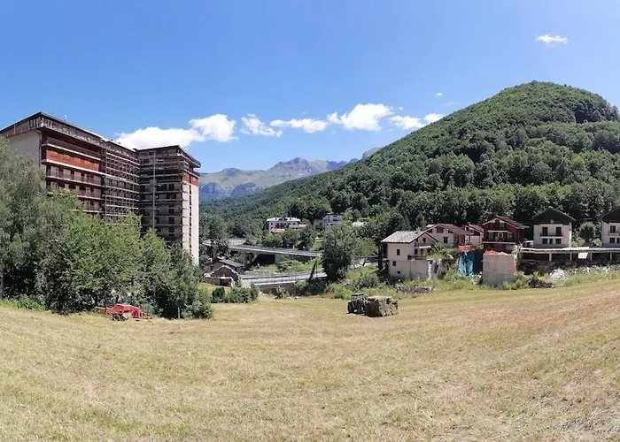 Apartament Mansardato Con Splendida Vista